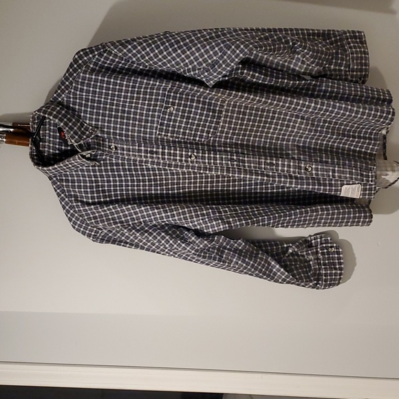 Bulwark flame resistant button up - Picture 4 of 4